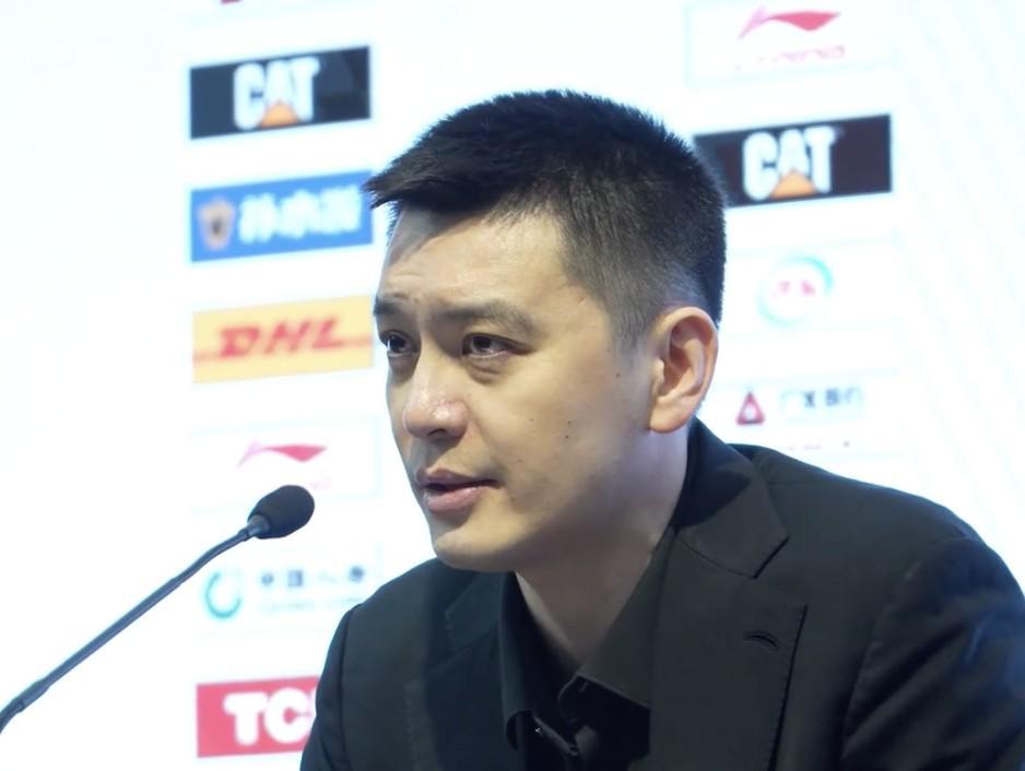 世界杯官方正版客户端下载-杨鸣：球队现在缺少一个领袖带领大家团结在一起并走出低谷